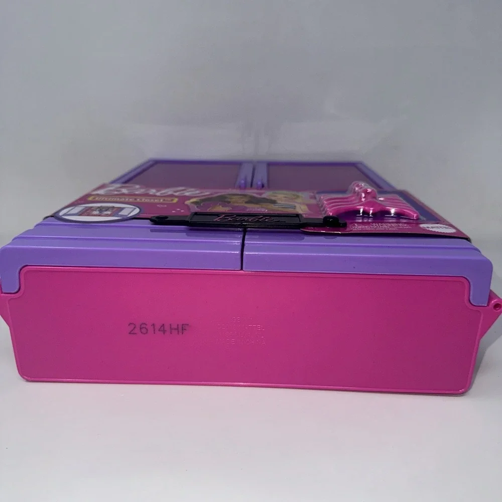 Barbie Ultimate Closet Purple Portable Storage w/ 6 Hangers & Rack Wardrobe